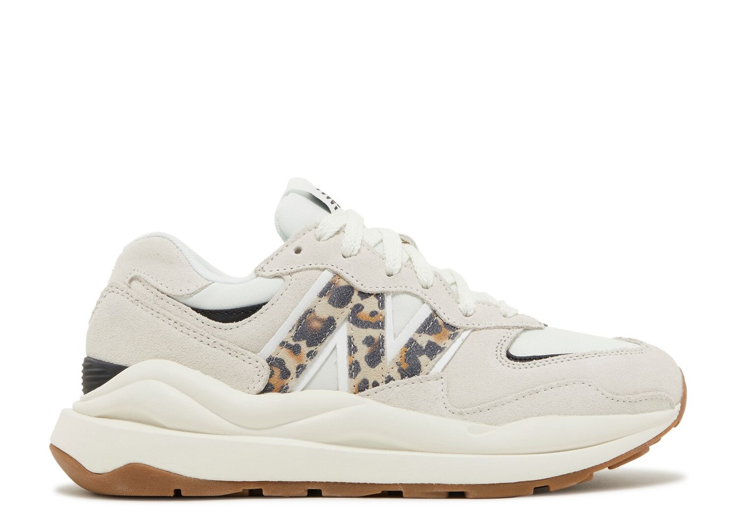 

Кроссовки New Balance Wmns 57/40 'Sea Salt Leopard', кремовый, Бежевый