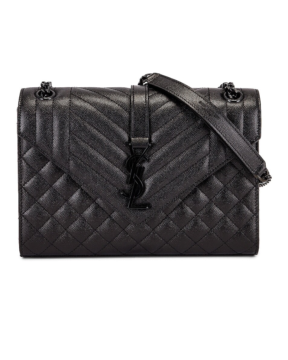 

Сумка Saint Laurent Medium Envelope Chain, цвет Nero & Nero