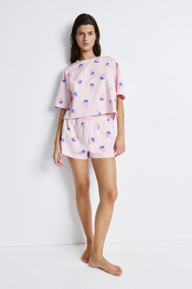 

Футболка для сна и шорты H&M, розовый