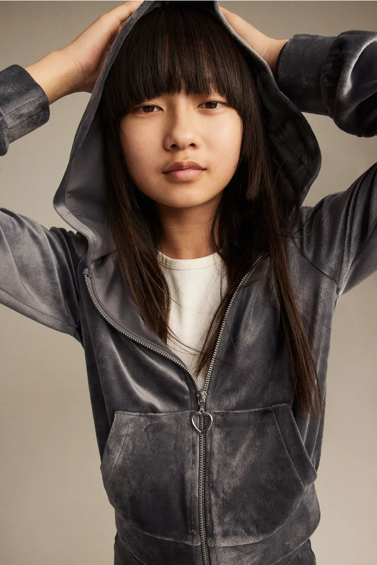 

Плюшевый топ с капюшоном и молнией H&M, серый