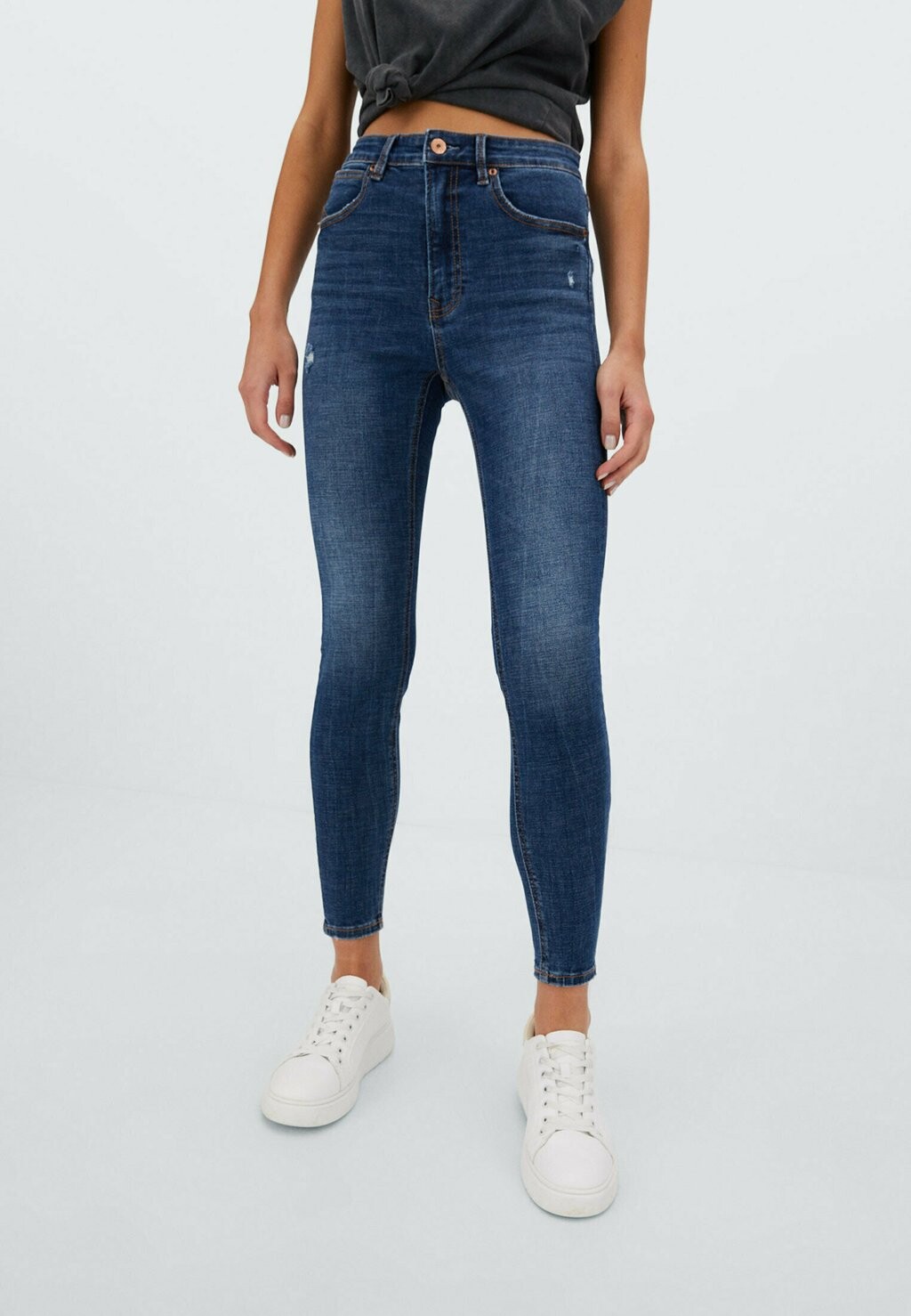 

Джинсы Skinny Fit Stradivarius