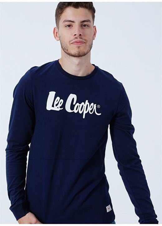 

Футболка Lee Cooper