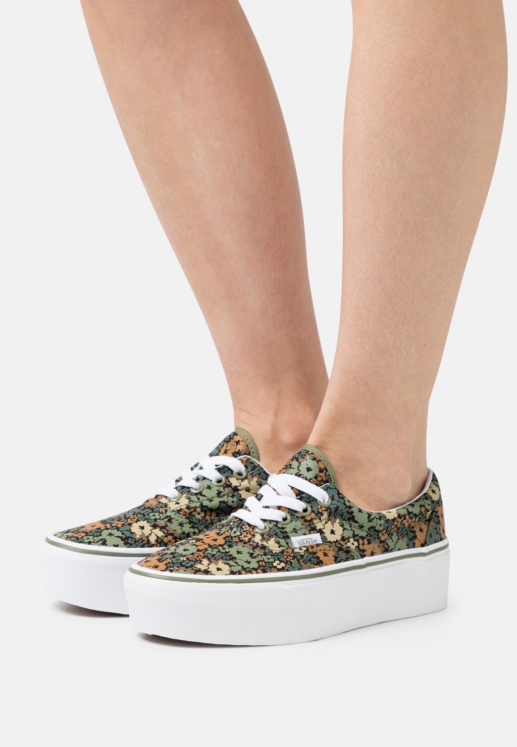 

Кроссовки Vans Era Stackform, оливковый / белый