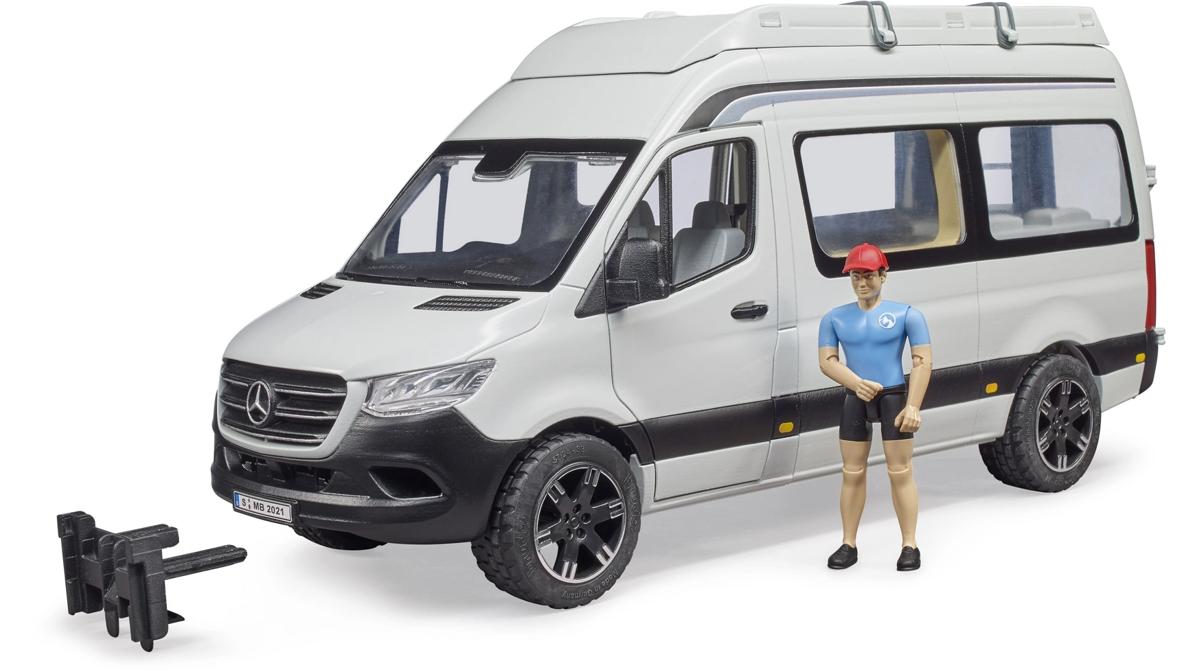 

Bruder Кемпер MB Sprinter с водителем