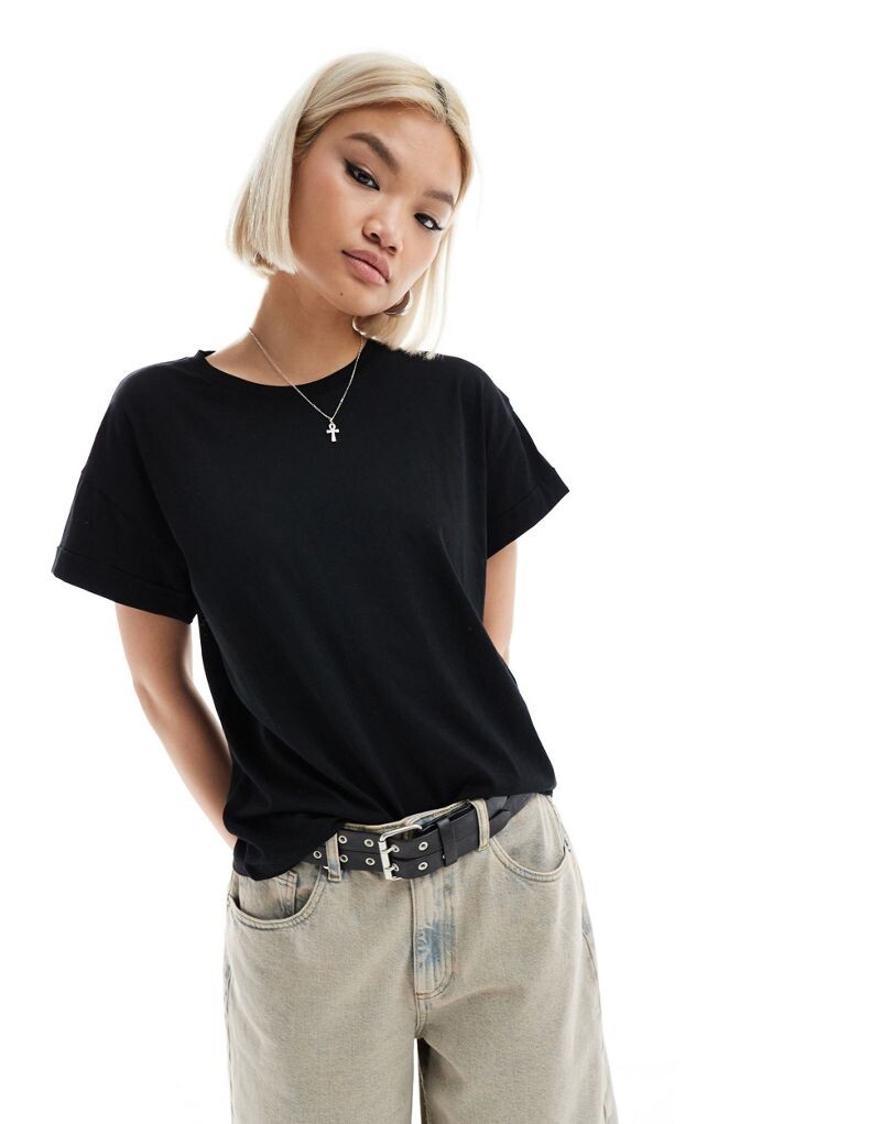 

Черная свободная футболка AllSaints Briar