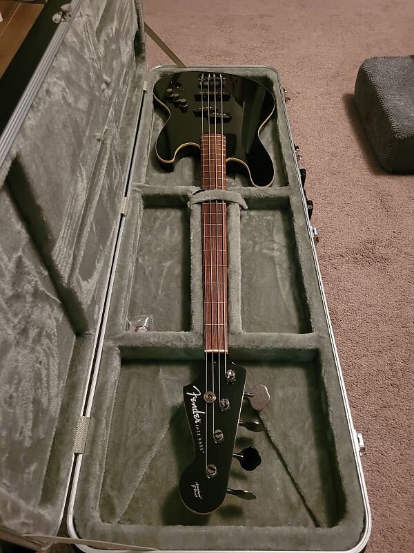 

Басс гитара Fender AJB-DX Aerodyne Jazz Bass Deluxe 2003 - 2014 - Black