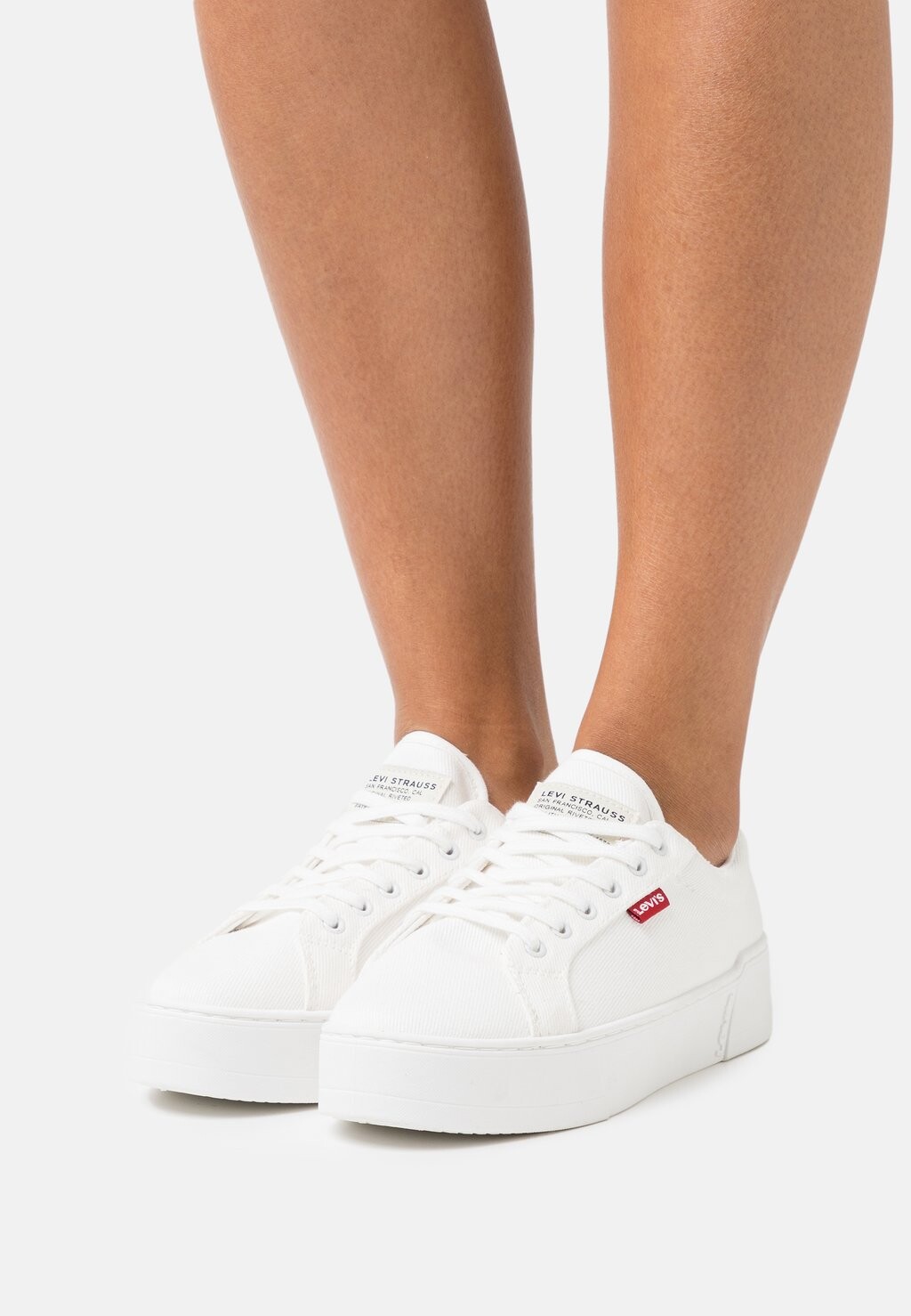 

Кроссовки Levi's, белый
