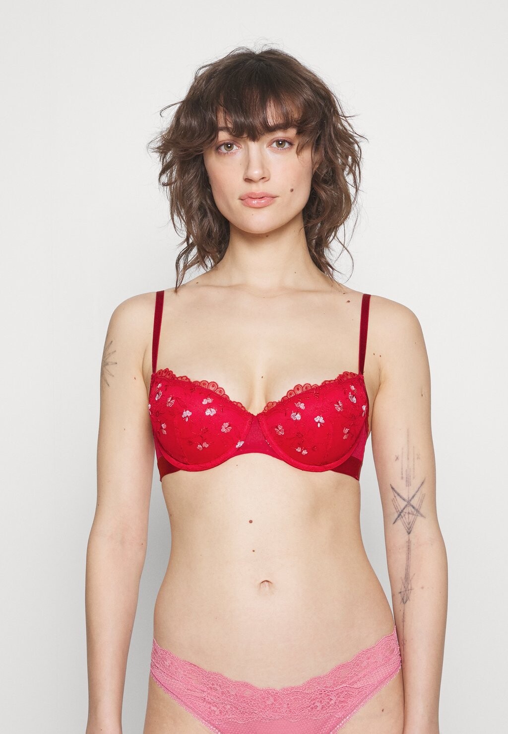 

Бюстгальтер на косточках Hunkemöller, красный