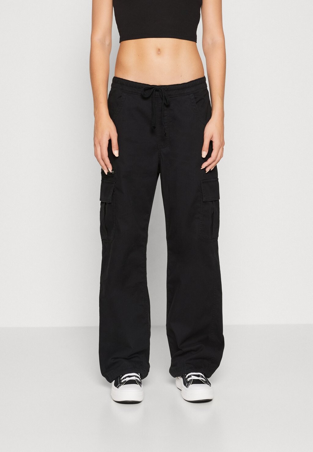 

Брюки карго Hollister Co., черный