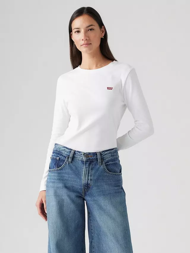 

Футболка Levi's Essential Housemark Long Sleeve, белый