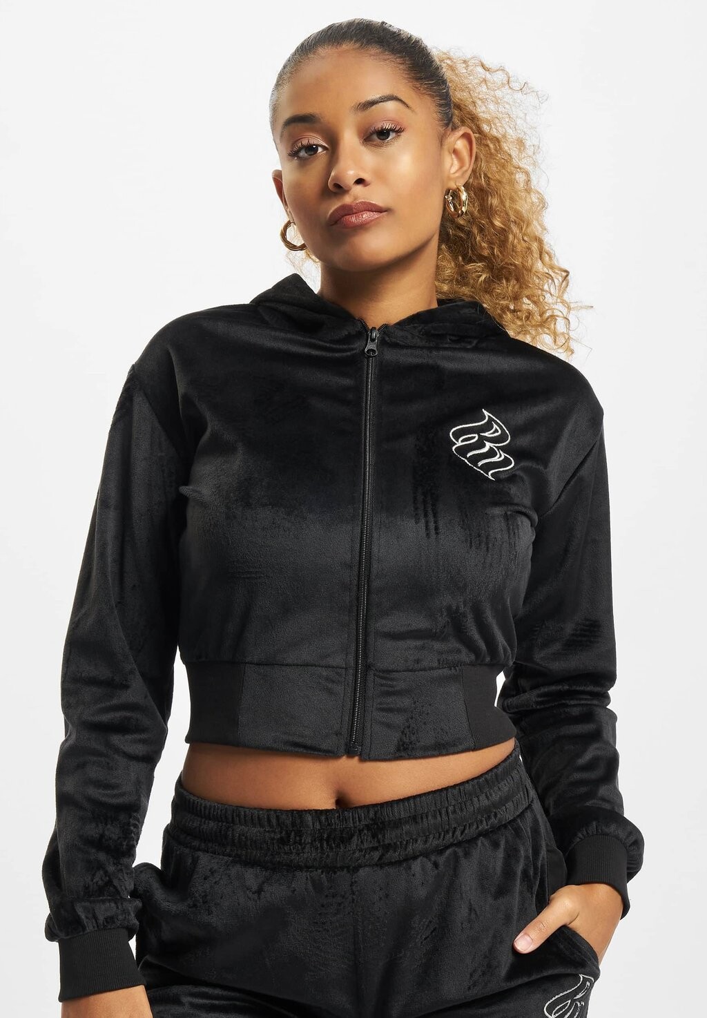 

Толстовка на молнии Rocawear