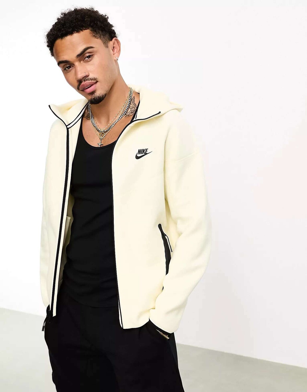 

Кремовая худи с молнией во всю длину Nike Tech Fleece, Бежевый