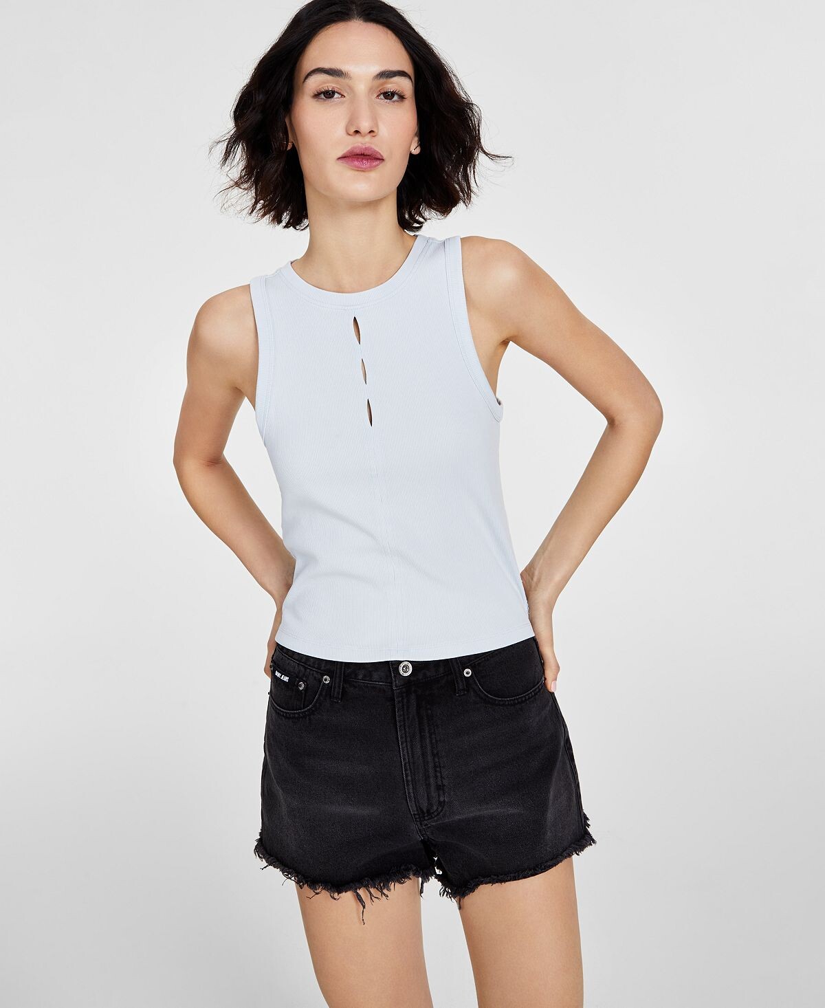 

Женская майка трикотажной вязки с тройным разрезом DKNY Jeans