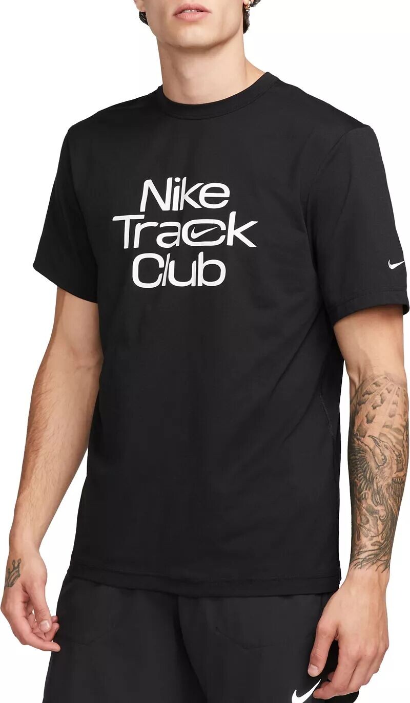 

Мужская футболка для бега с графическим рисунком Nike Dri-FIT Hyverse Track Club с короткими рукавами, черный