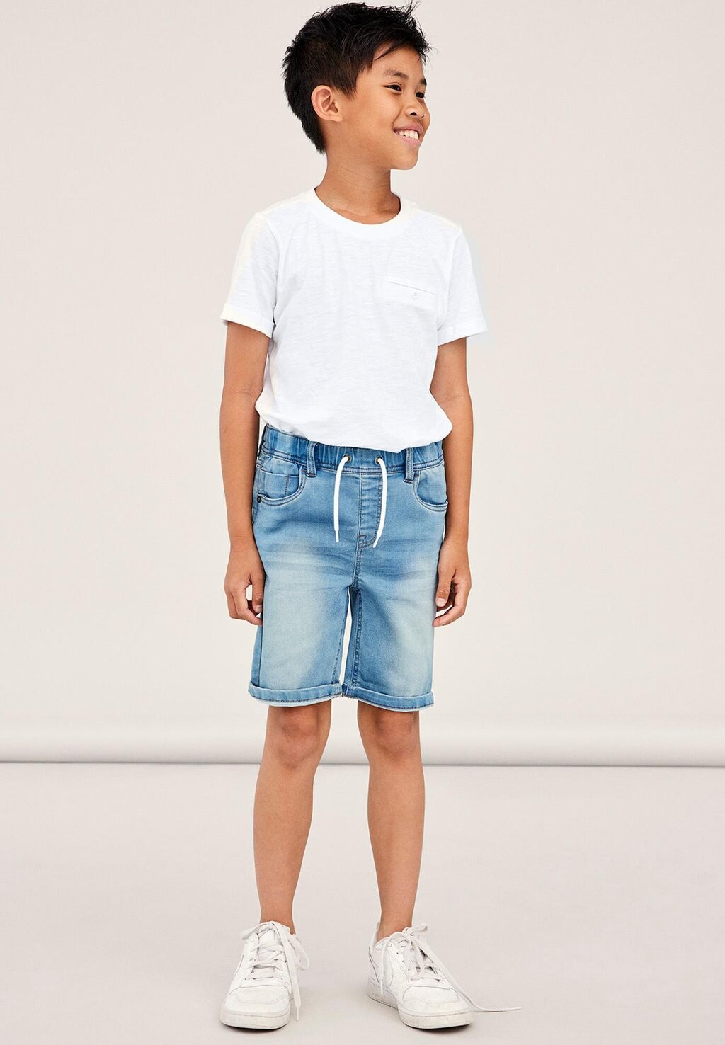

Джинсовые шорты NKMRYAN JOGGER Name it, цвет light blue denim