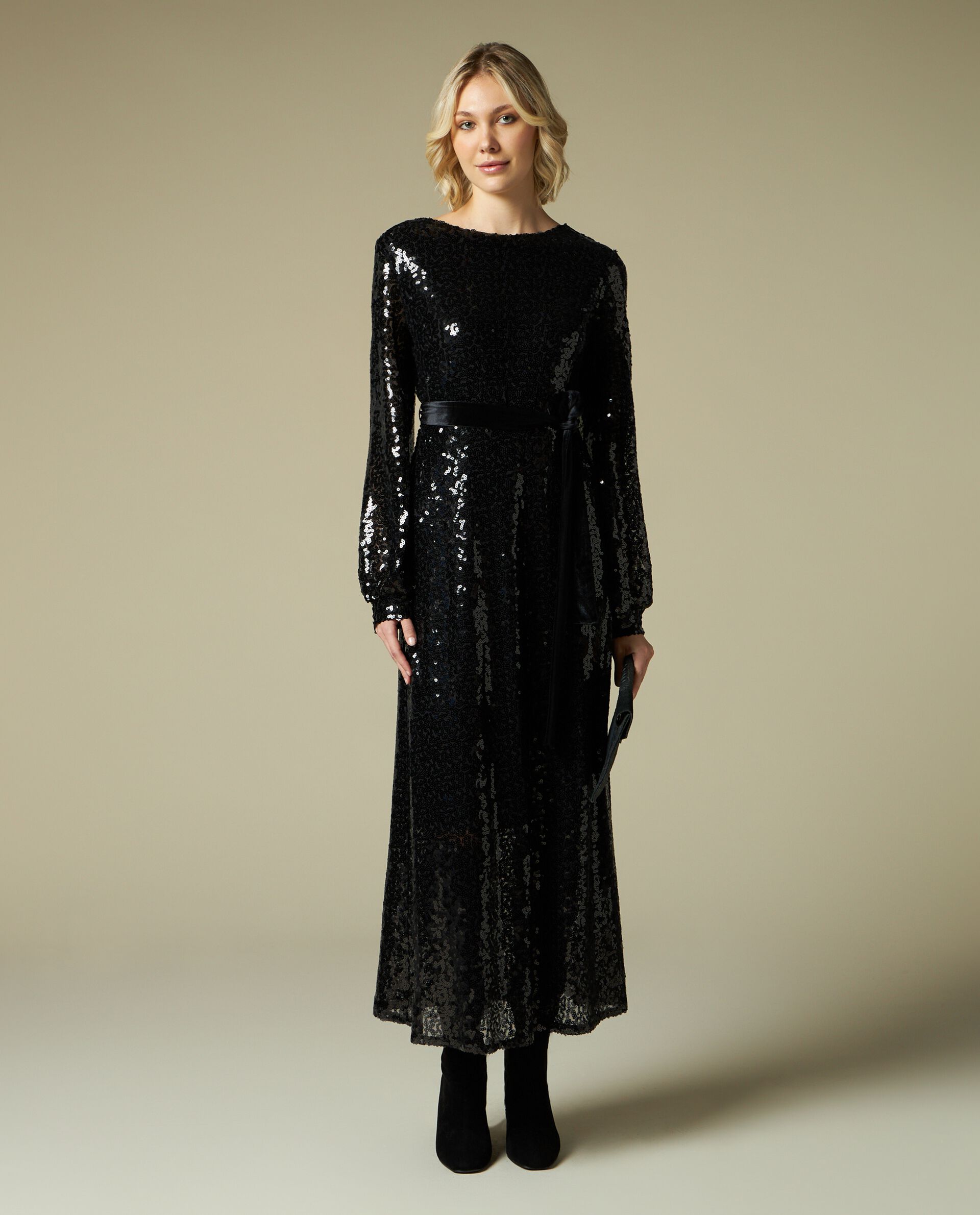 Женское длинное платье с пайетками NICE&CHIC, черный