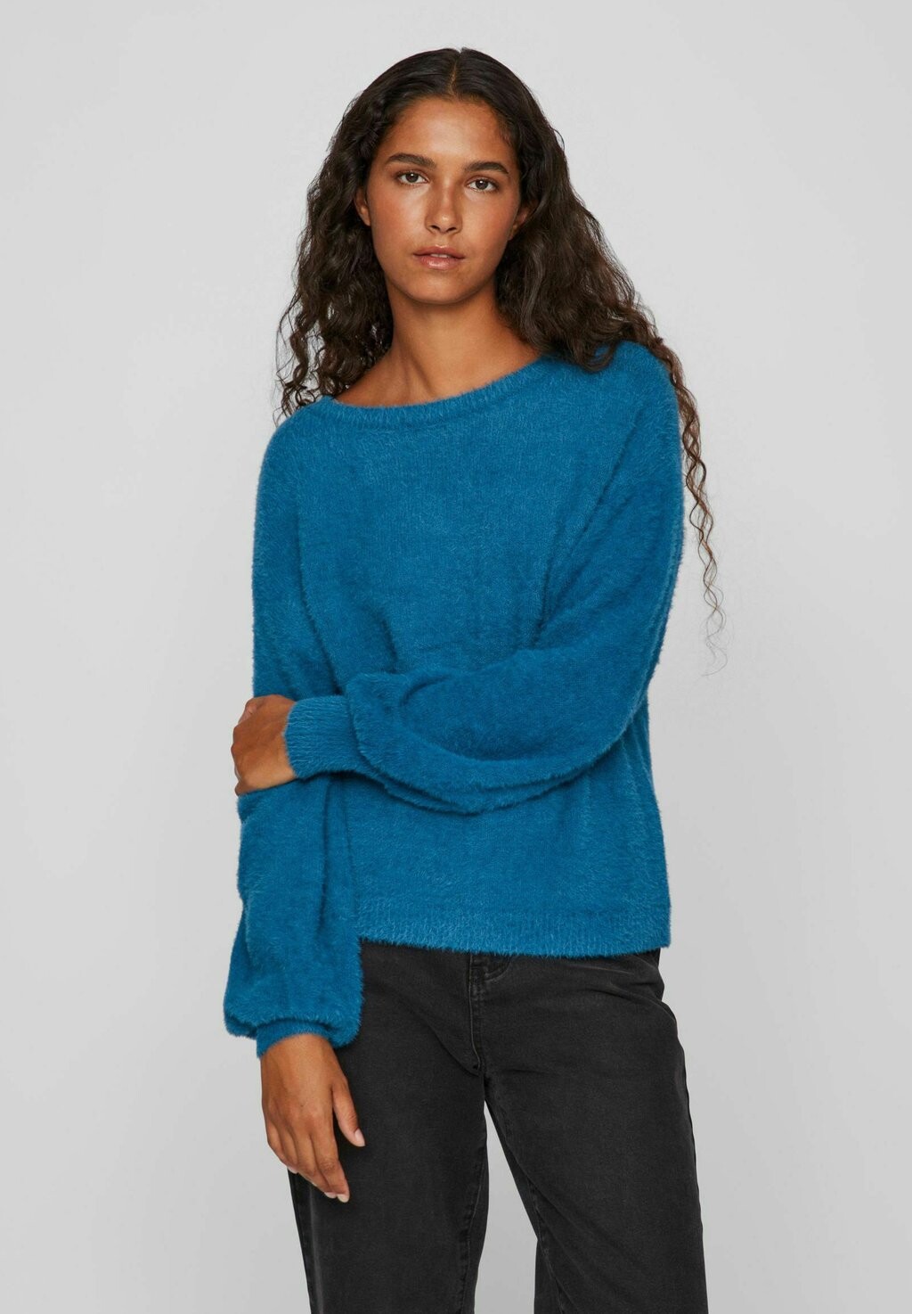 

Свитшот VILA ЛАНГЭРМЕЛИГЕР, цвет moroccan blue