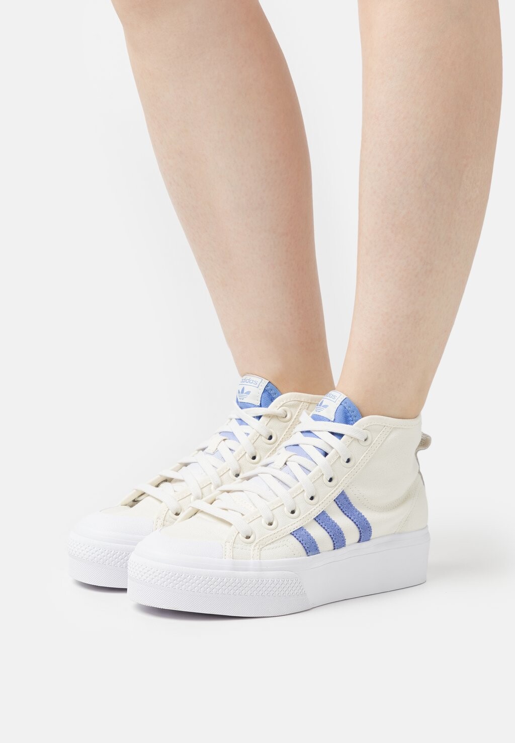 

Высокие кроссовки adidas Originals