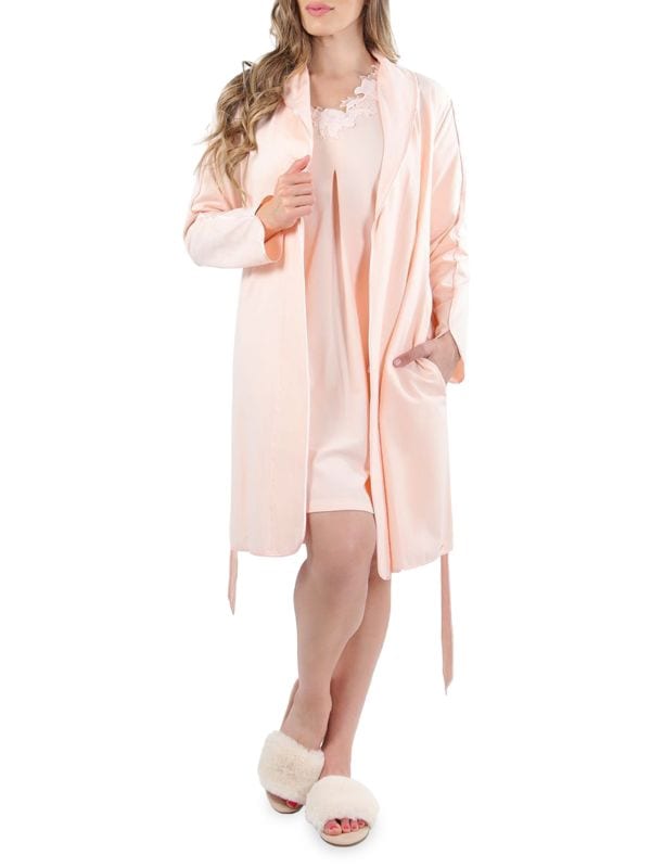 Комплект Memoi из двух атласных халатов, розовый комплект халатов с вышивкой новогодний белые