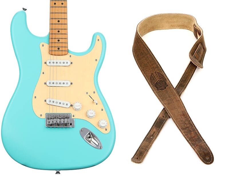 

Squier 40th Anniversary Stratocaster Electric Guitar Vintage Edition - Satin Seafoam Green с кленовым грифом в комплекте с Fender Road Worn Strap - Brown Squier + Fender 0379510549=1 0990660050=1