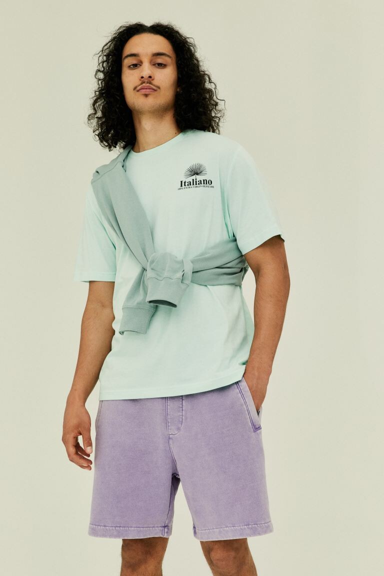 

Шорты до колен свободного кроя H&M, фиолетовый