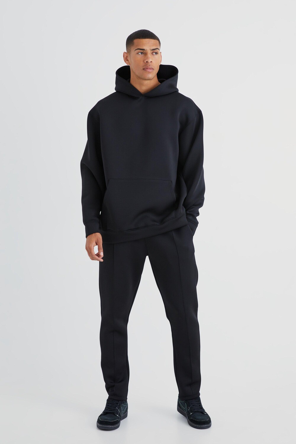 

Спортивный костюм oversized bonded scuba с капюшоном Boohoo, черный