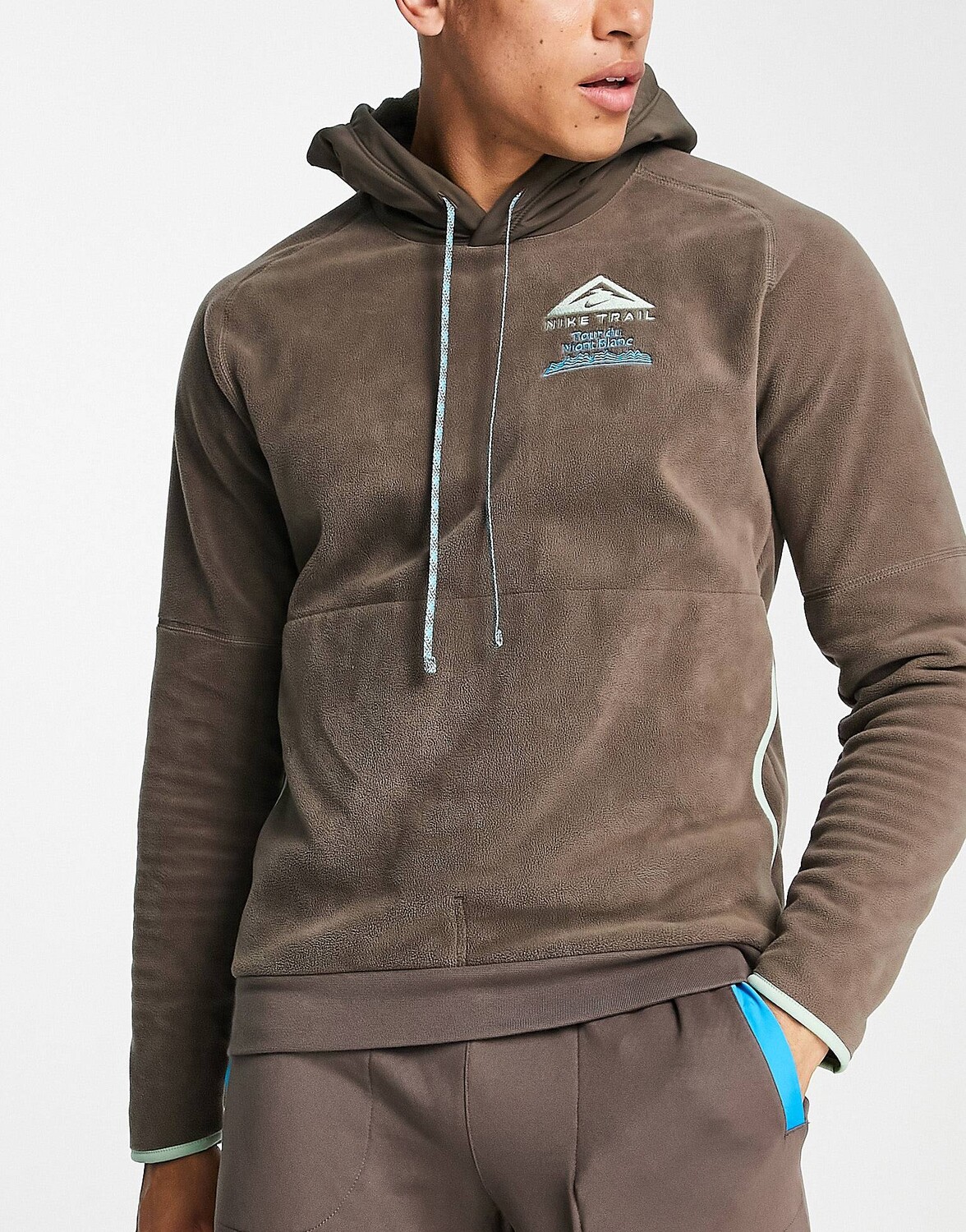

Коричневый свитшот с капюшоном Nike Running Trail Tour Du Mont Blanc