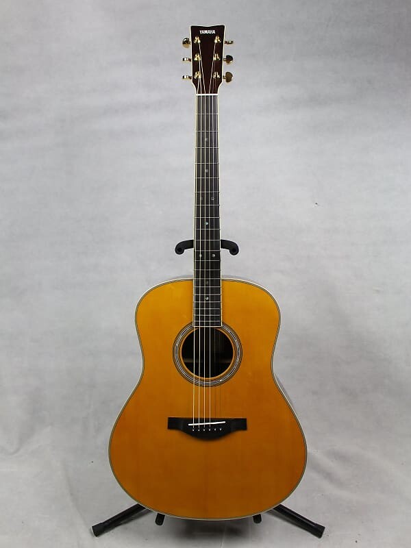 

Yamaha LL-TA TransAcoustic Dreadnought Vintage Tint с сумкой