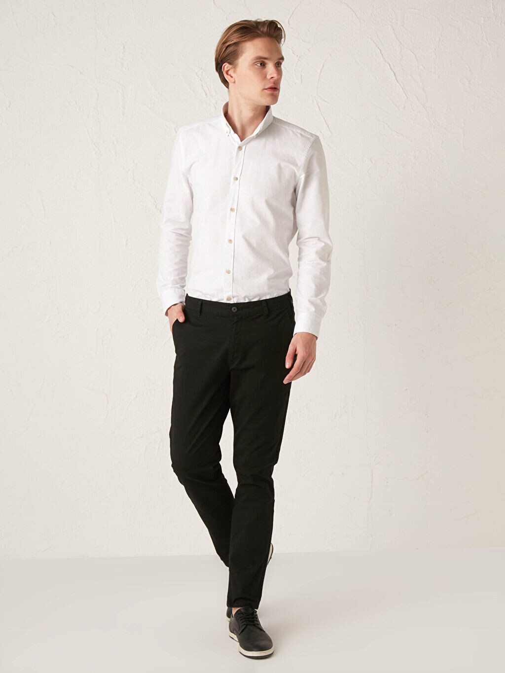 

Мужские брюки чинос Slim Fit из габардина LCWAIKIKI Classic