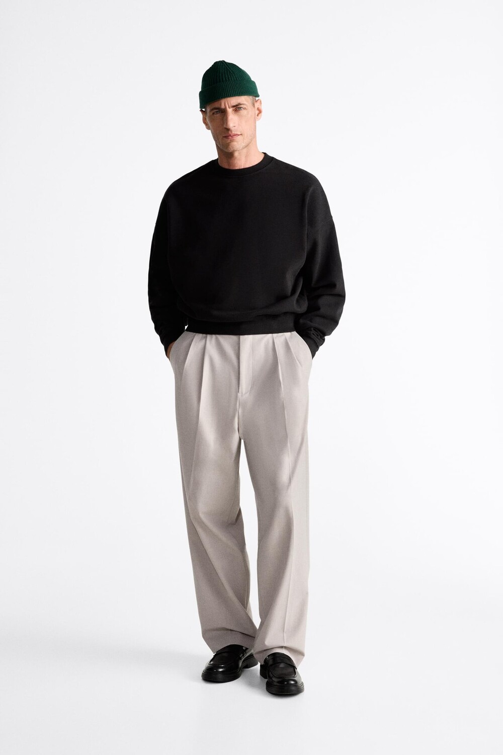 

Свитшот укороченного кроя ZARA, черный