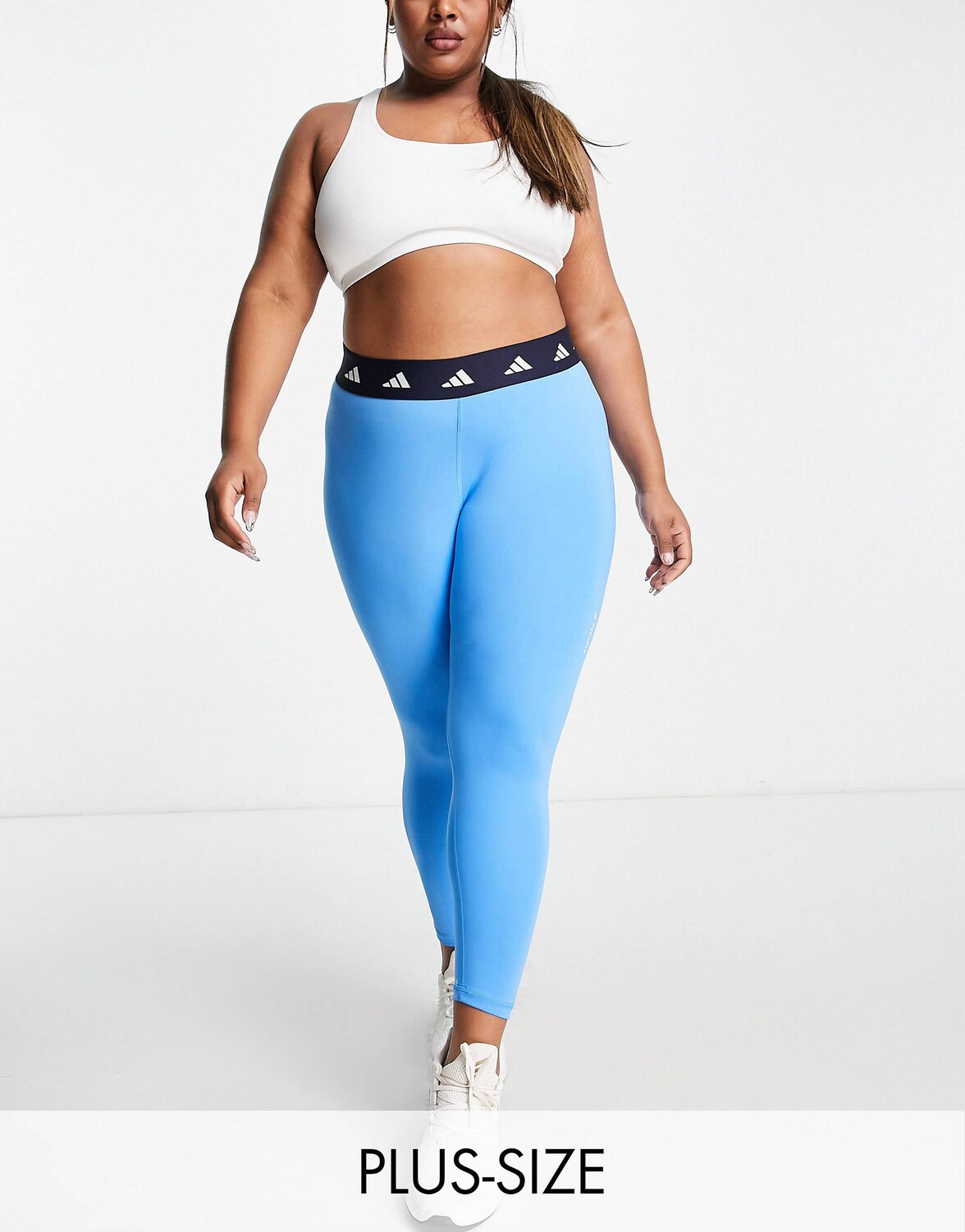 

Синие леггинсы adidas Training Plus Techfit plus 7/8, Синий