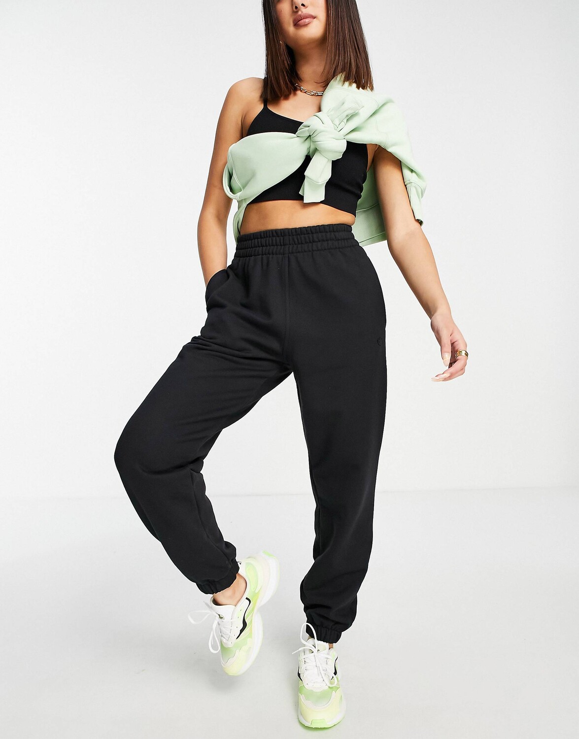 

Женские джоггеры Adidas Originals Adicolor Contempo, черный