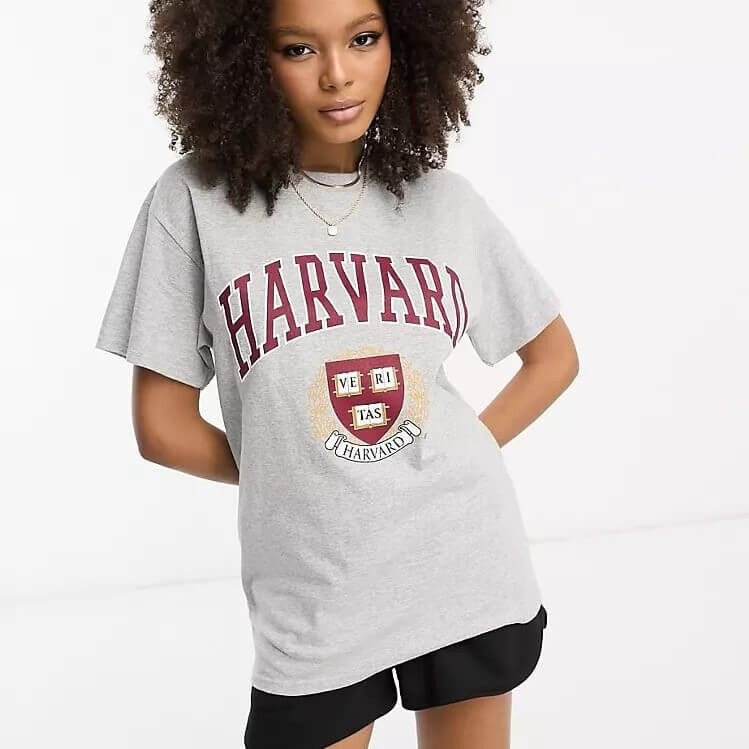 

Футболка Asos Design Oversized Heavyweight In New York Apple Graphic, серый