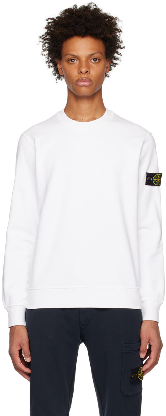 

Белая толстовка с нашивками Stone Island