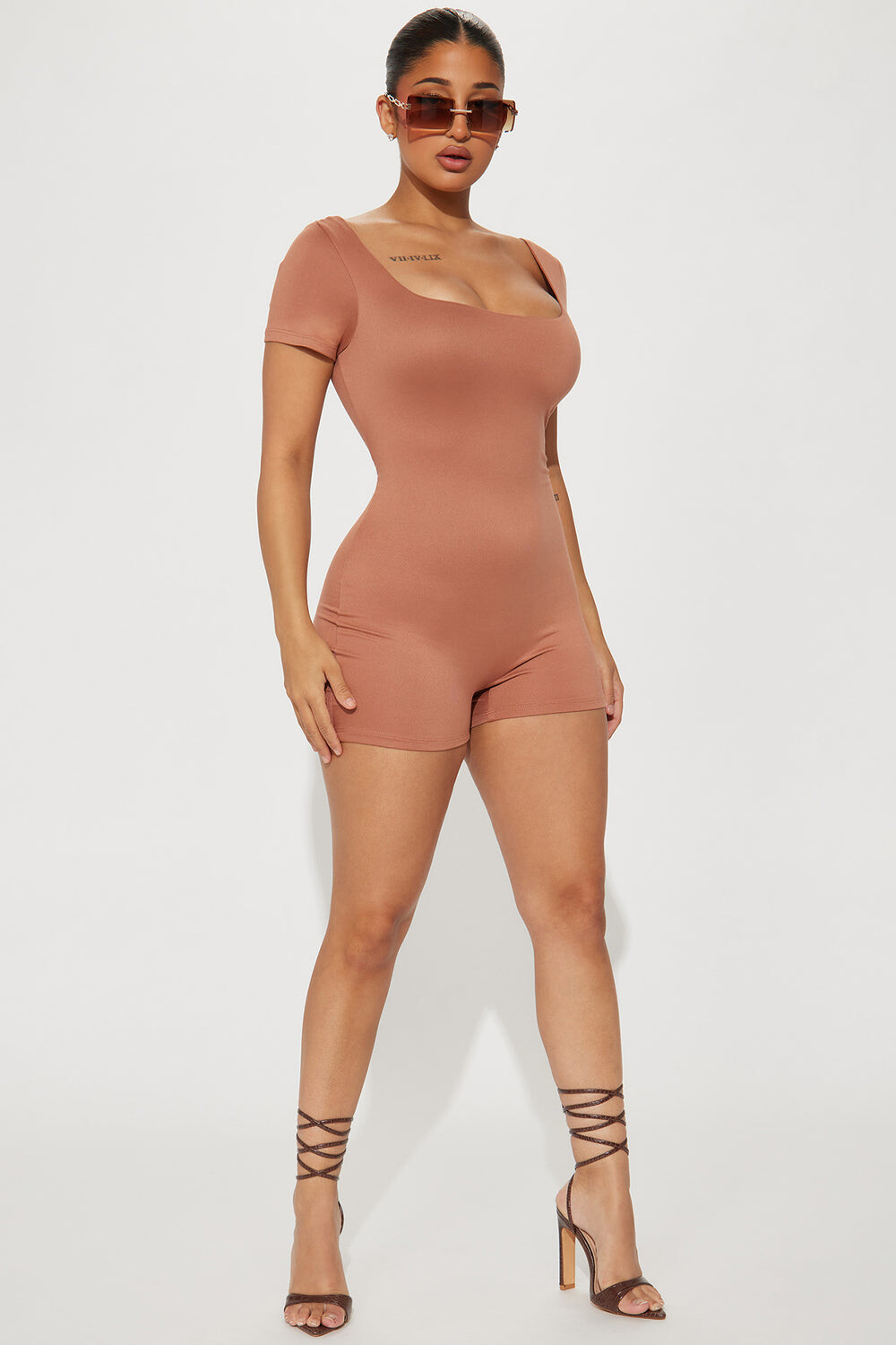 

Комбинезон Fashion Nova JR49770, кокосовый