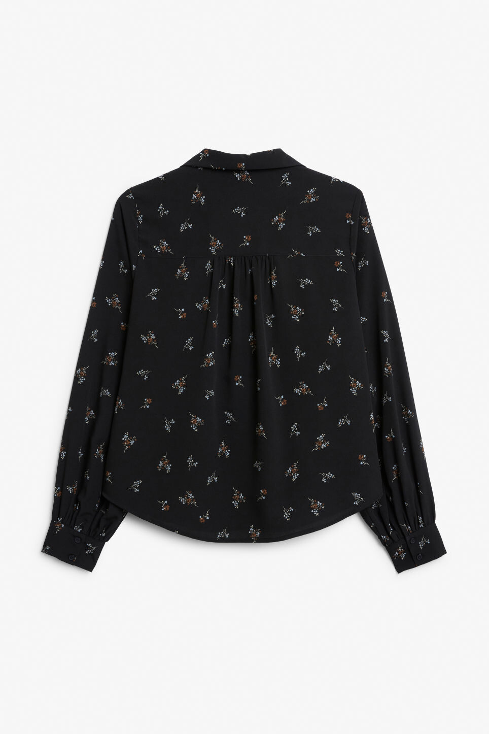 

Блуза Monki из мягкой ткани с букетом цветов, черный