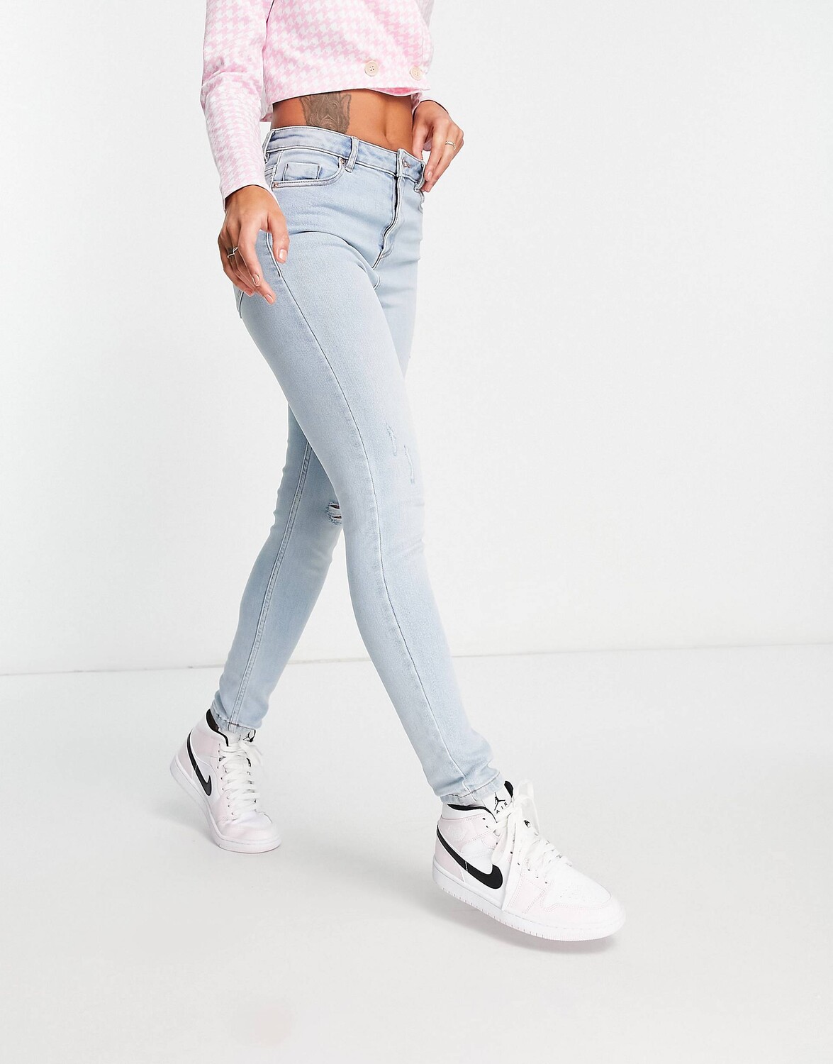 

Выбеленные джинсы скинни с завышенной талией Miss Selfridge Lizzie