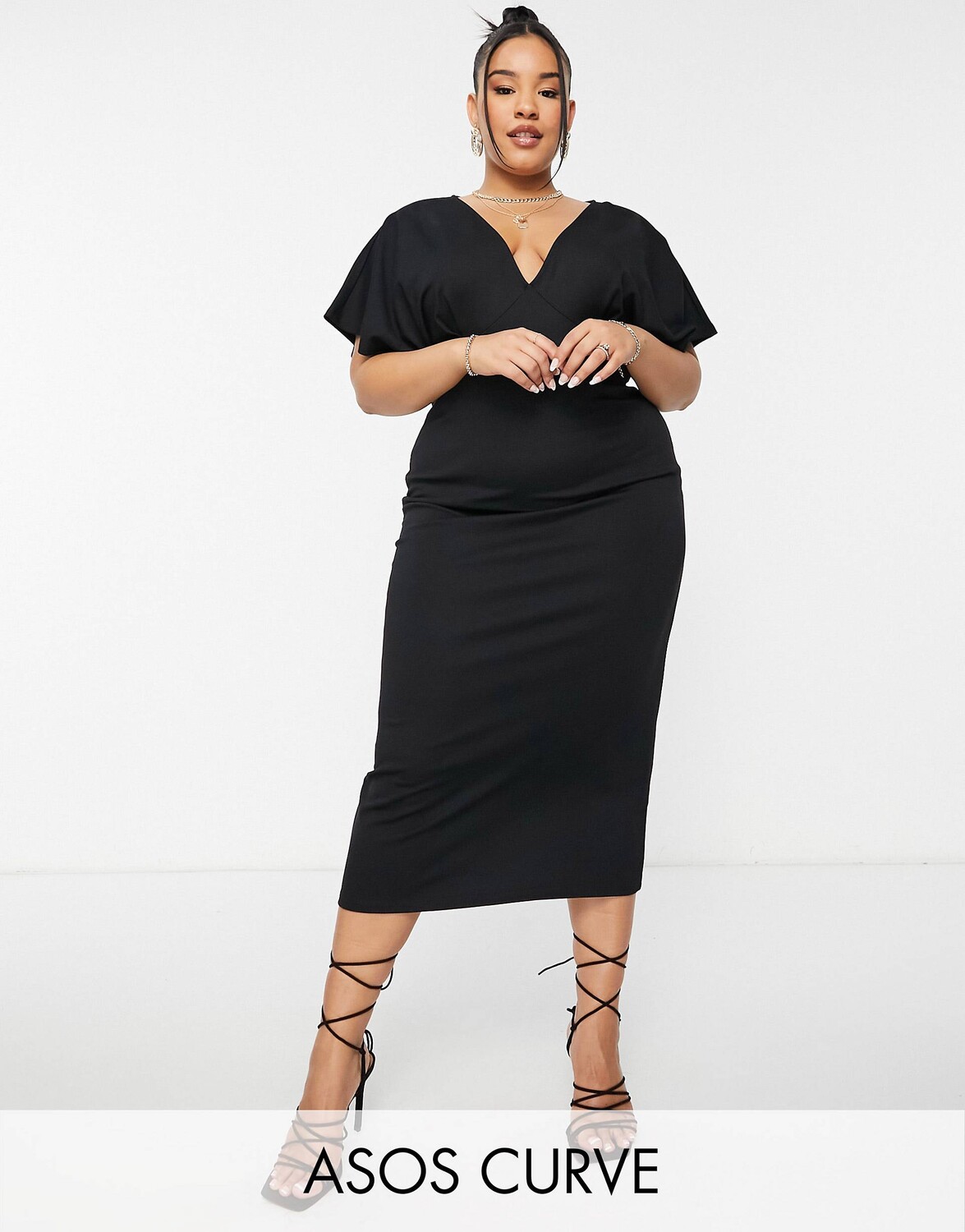 

Черное платье миди с вырезом \"летучая мышь\" ASOS DESIGN Curve