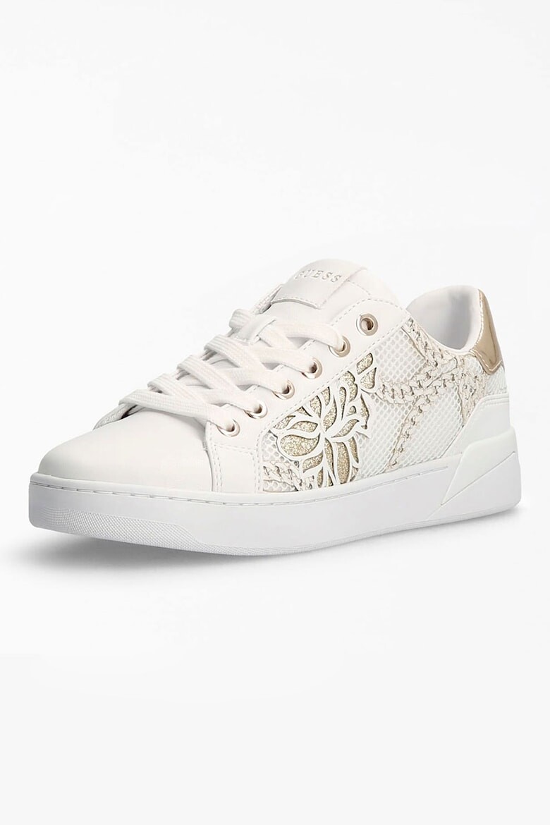 

Туфли из экокожи с гламурными деталями Guess, белый