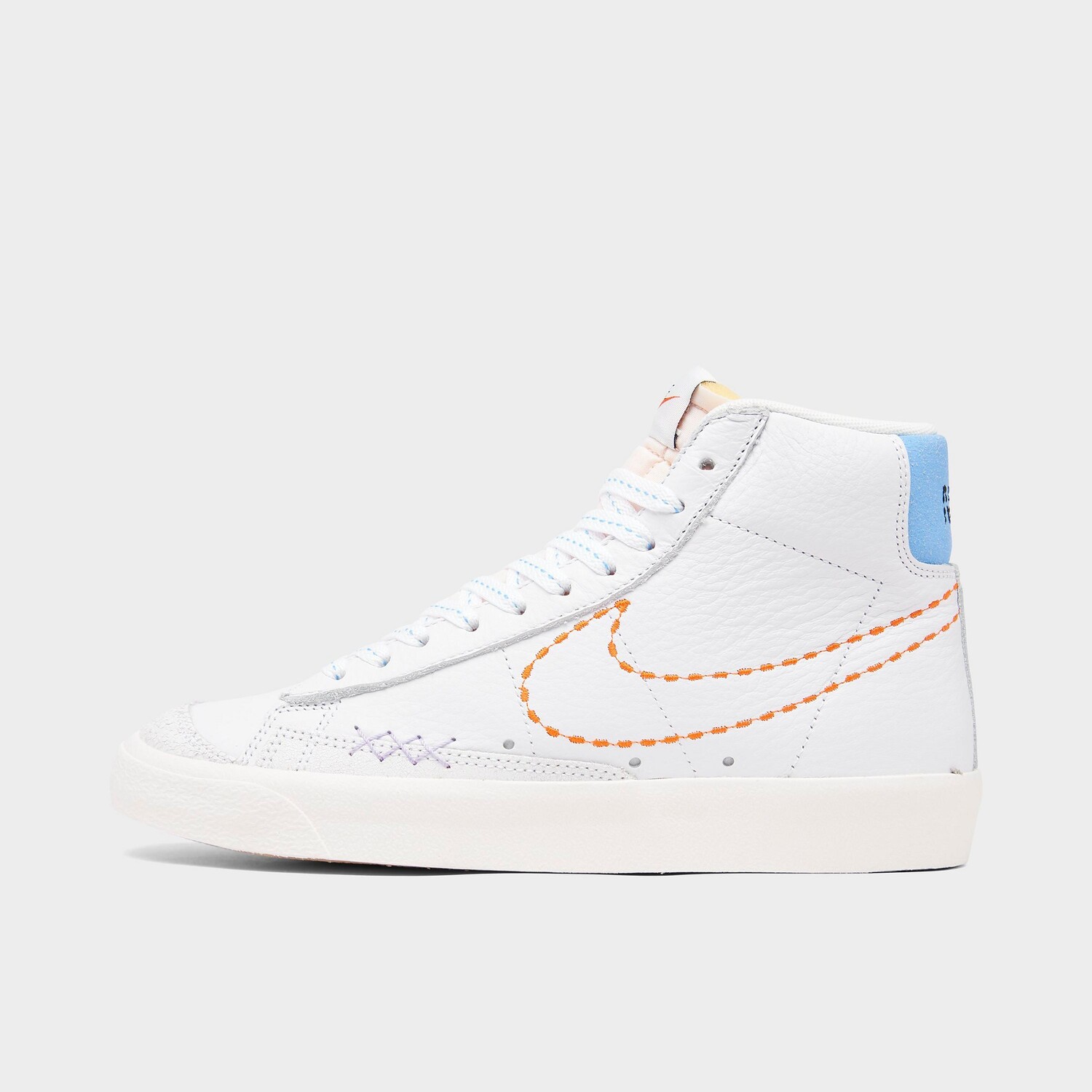 

Женская повседневная обувь Nike Blazer Mid '77 SE 101, белый