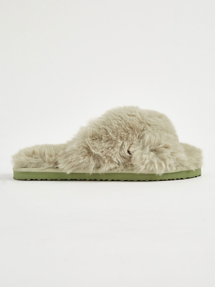 

Шлепанцы Sage Green из искусственного меха с перекрестными ремешками George., зеленый