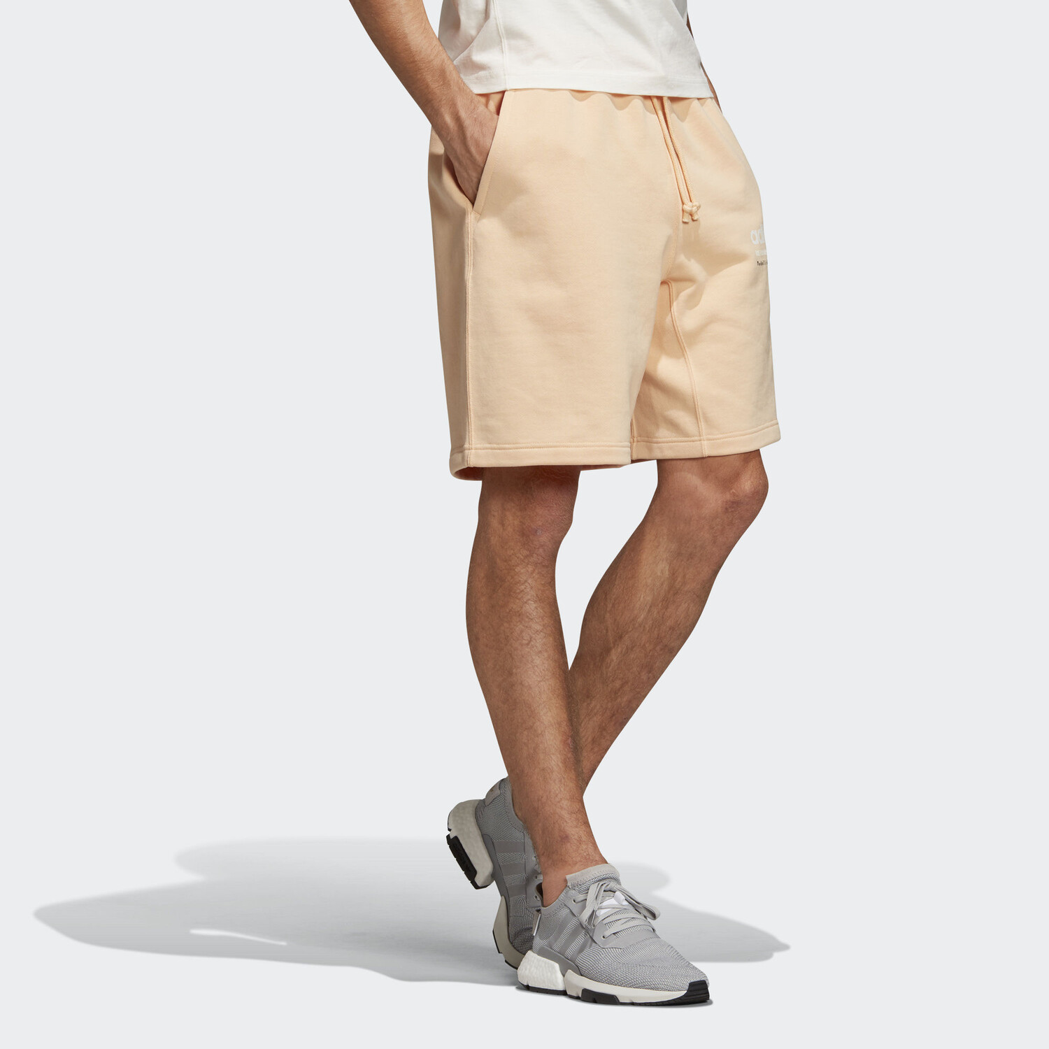 

Шорты Adidas Originals Kaval, светло-коричневый