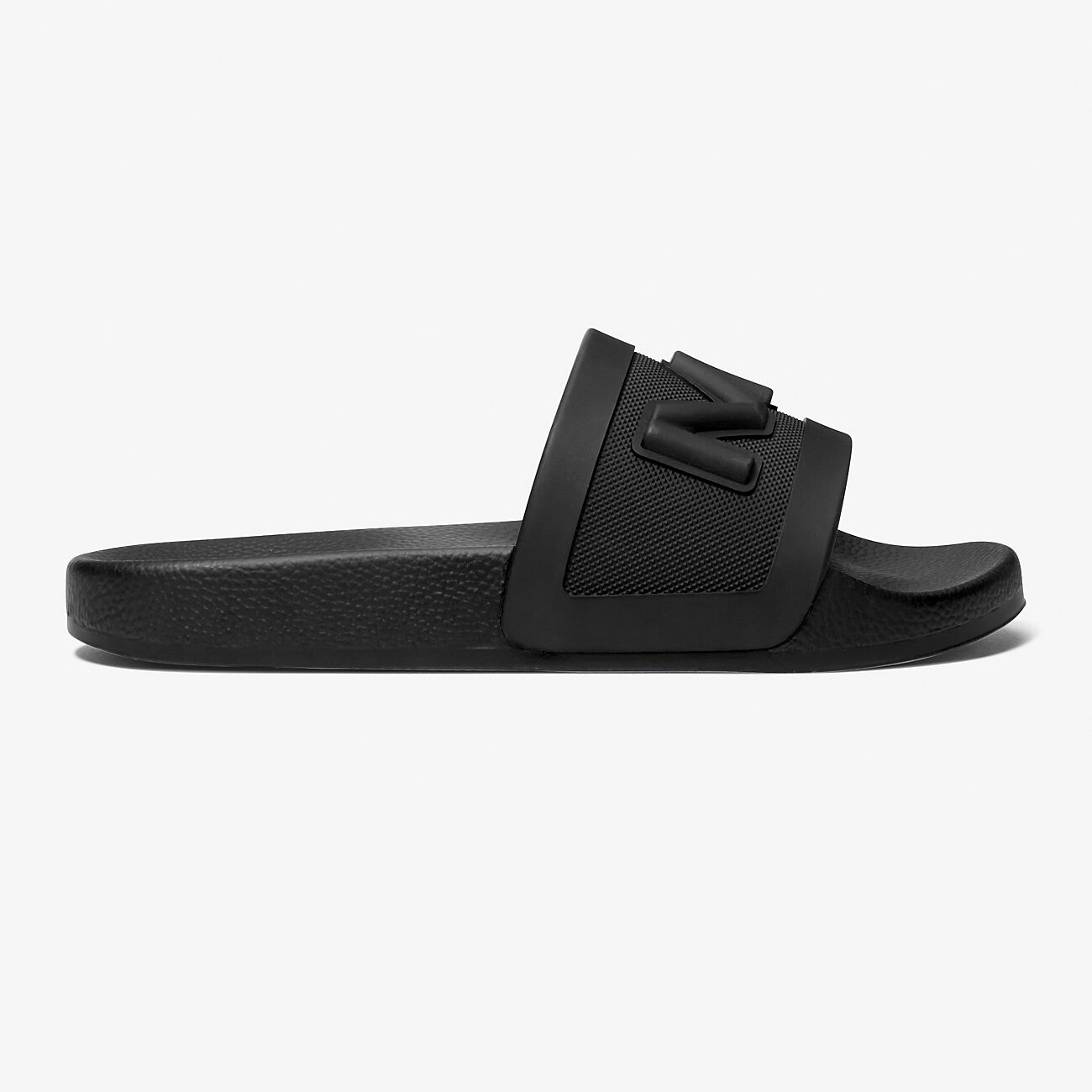 

Шлепанцы Michael Kors Jake Logo Embossed Rubber Slide, черный