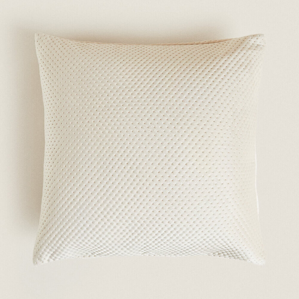 

Чехол для подушки Zara Home Textured Velvet, кремовый