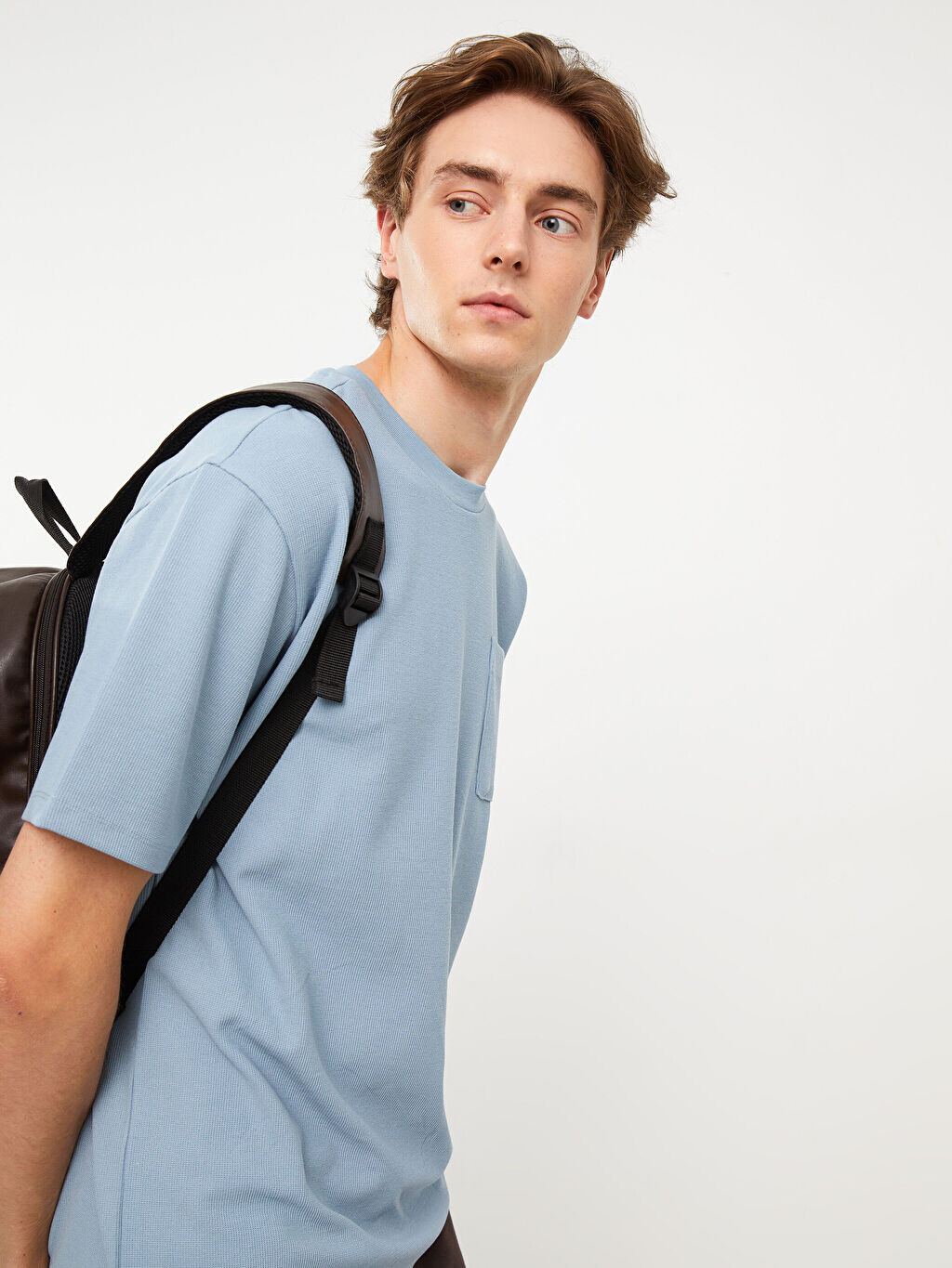 

Мужская толстовка с круглым вырезом и короткими рукавами LCW Casual