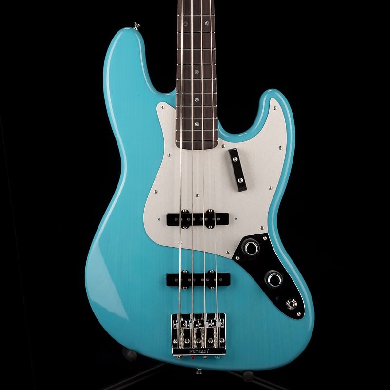 

Fender Custom Shop 1960 Jazz Bass NOS Taos бирюзовый прозрачный