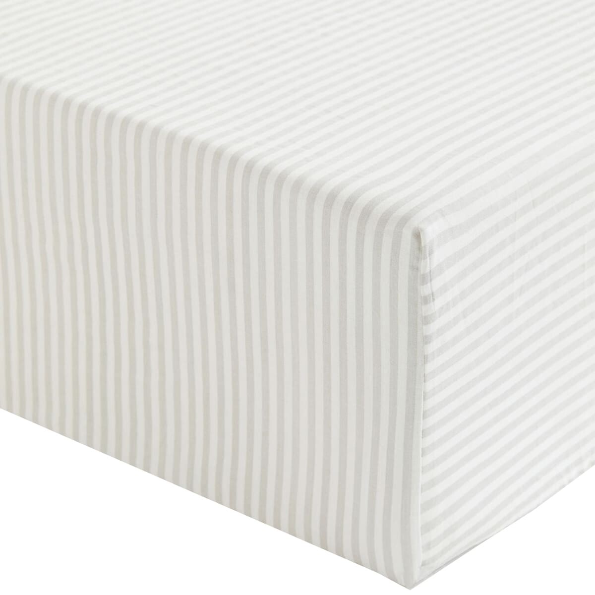 

Простыня на резинке H&M Home Fitted Crib Striped 60х120, светло-серый