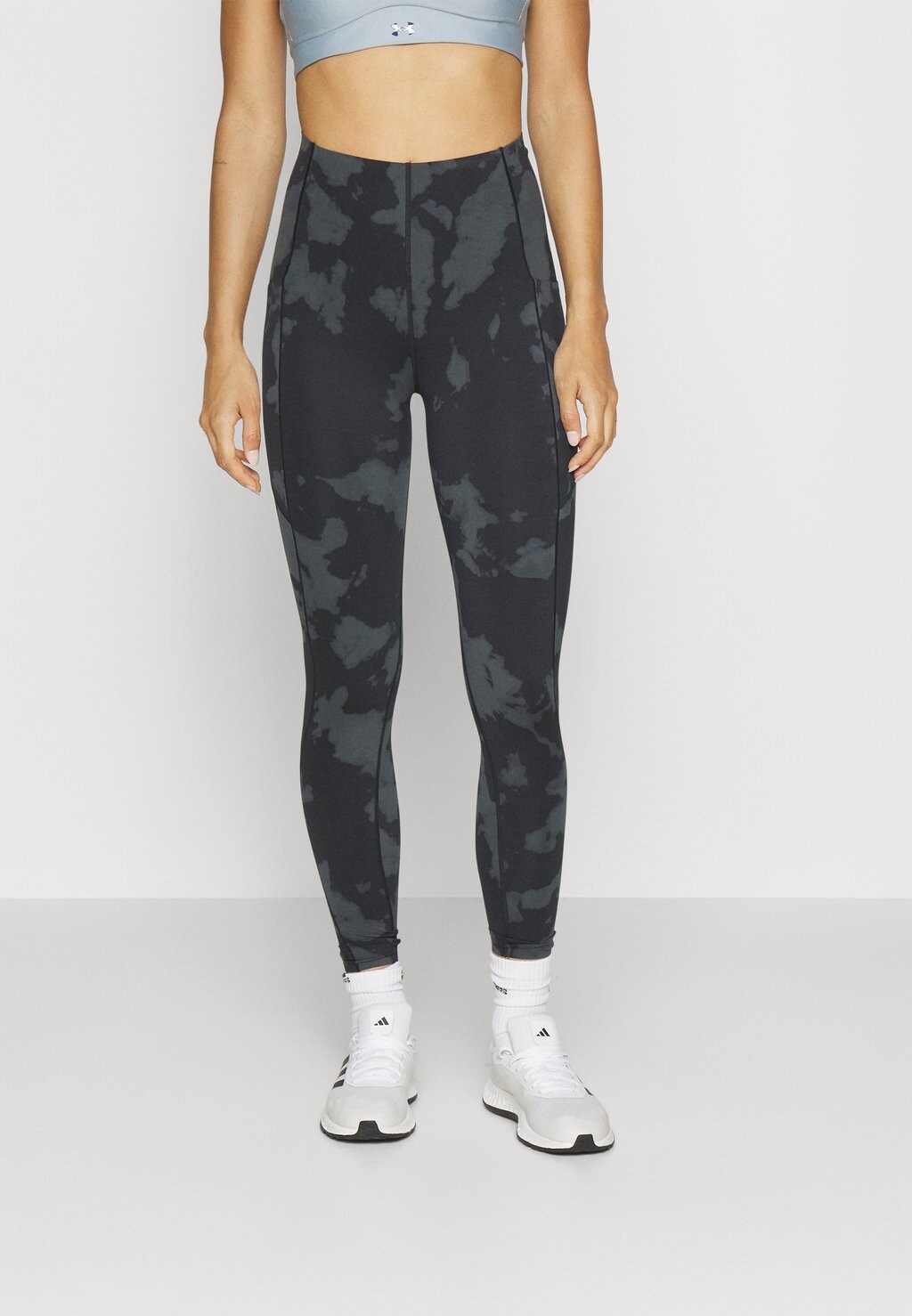 

Леггинсы POWER HIGH WAIST WORKOUT LEGGINGS Sweaty Betty, цвет black/dark grey