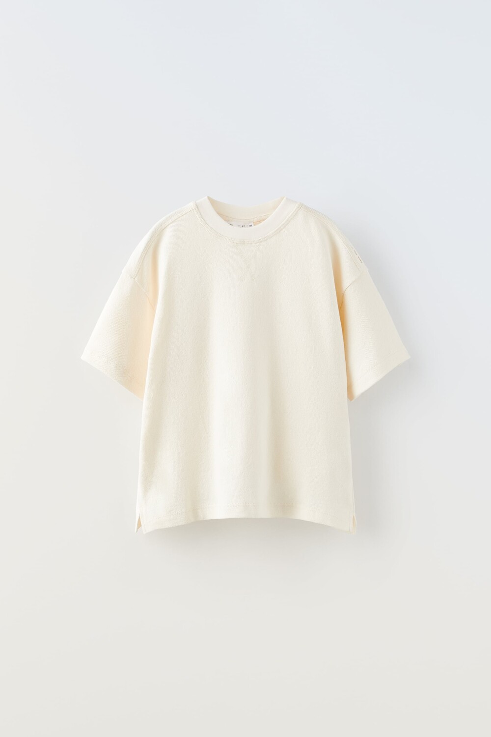 

Футболка с текстовым принтом оверлок Zara, экрю