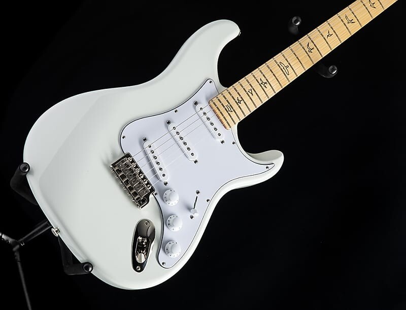 

PRS Silver Sky John Mayer Signature Frost Silver Sky John Mayer Signature with Rosewood Fretboard